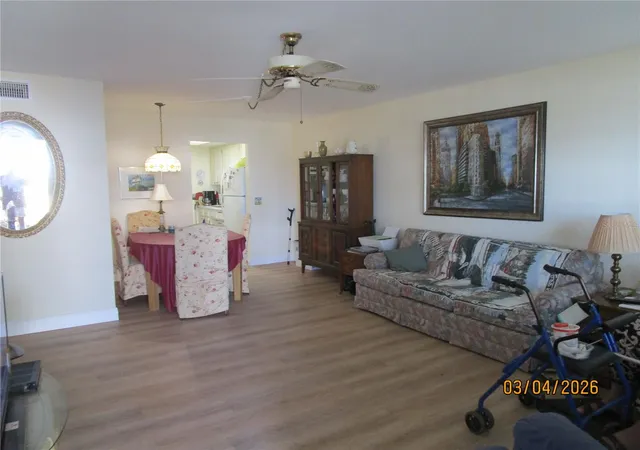 Photo 3 of Condo for sale at 5920 18th Street N #8, Saint Petersburg, FL 33714 | MLS# TB8482920 | Listing updated on 2026-08-02