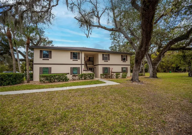 3rd image of 19505 Quesada Ave #H101, Port Charlotte, FL 33948 | MLS# C7522820