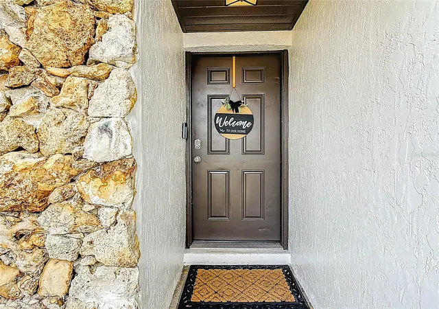 4th image of 2661 Ames Haven Rd, Kissimmee, FL 34744 | MLS# S5145125