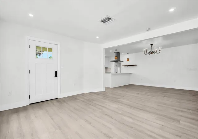Photo 3 of Single family home for sale at 4000 Grove St S, Saint Petersburg, FL 33705 | MLS# TB8482961 | Listing updated on 2026-07-18