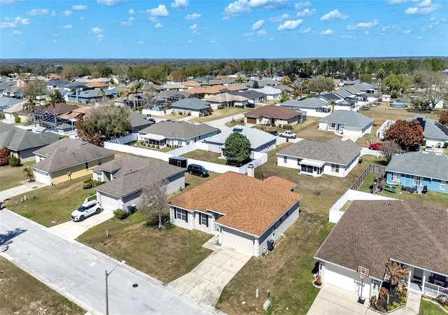 Photo 3 of Single family home for sale at 7755 Canterbury Cir, Lakeland, FL 33810 | MLS# L4959950 | Listing updated on 2026-05-26