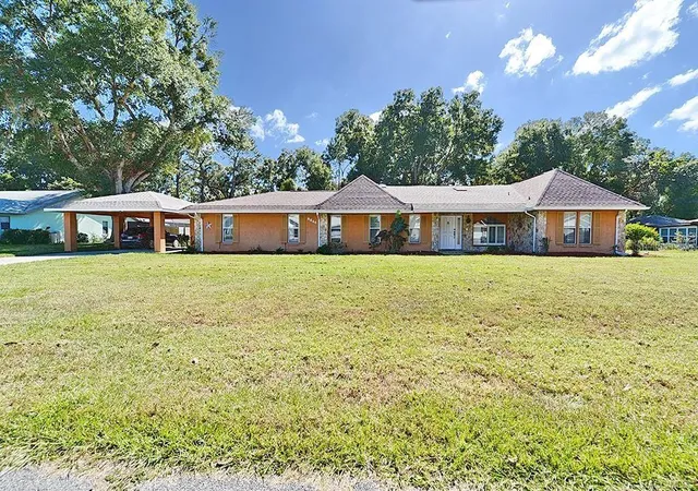 Photo 1 of Single family home for sale at 8844 E Rosemont St, Inverness, FL 34450 | MLS# OM720081 | Listing updated on 2026-09-01