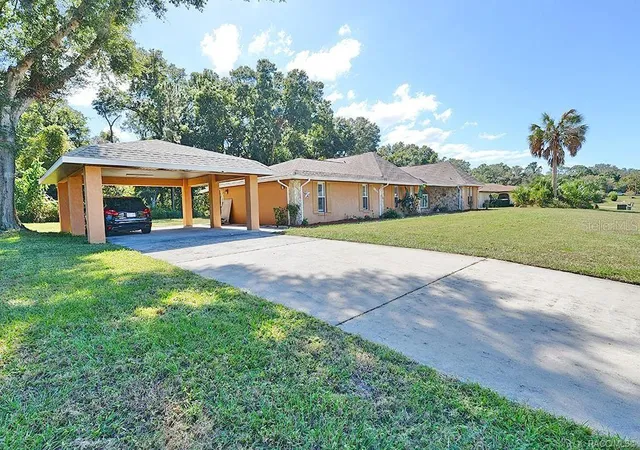 Photo 3 of Single family home for sale at 8844 E Rosemont St, Inverness, FL 34450 | MLS# OM720081 | Listing updated on 2026-09-01