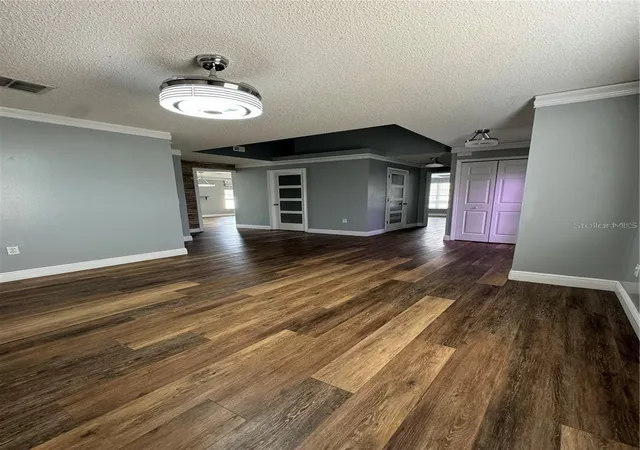 Photo 4 of Single family home for sale at 604 Tamarin Ln, Kissimmee, FL 34759 | MLS# S5145138 | Listing updated on 2026-08-03
