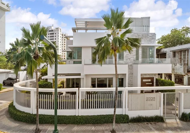 Photo 2 of Single family home for sale at 2220 Park Blvd, San Juan, PR 00913 | MLS# PR9119685 | Listing updated on 2026-04-28