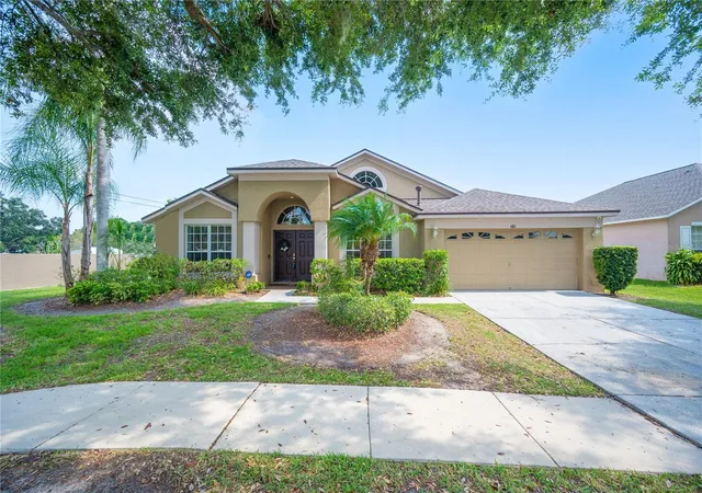 Photo 1 of Sale Pending at 101 Kiana Dr, Brandon, FL 33511 | MLS# L4959953 | Listing updated on 2026-07-02