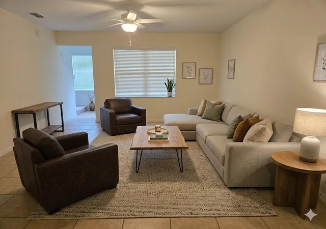 Photo 3 of Townhouse for sale at 3158 Rodrick Cir, Orlando, FL 32824 | MLS# L4959957 | Listing updated on 2026-08-25