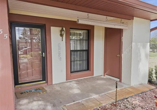 4th image of 7535 Greystone Dr, Hudson, FL 34667 | MLS# W7883613