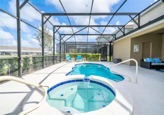 3rd image of 7560 Oakmoss Loop, Davenport, FL 33837 | MLS# O6387863