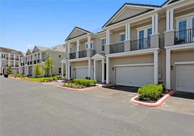Photo 1 of Townhouse for sale at 460 Gilman Pl N, Saint Petersburg, FL 33716 | MLS# TB8483133 | Listing updated on 2026-09-12