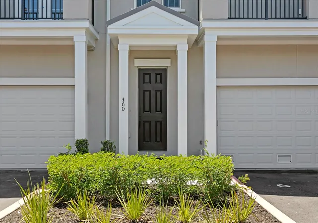 Photo 2 of Townhouse for sale at 460 Gilman Pl N, Saint Petersburg, FL 33716 | MLS# TB8483133 | Listing updated on 2026-09-12