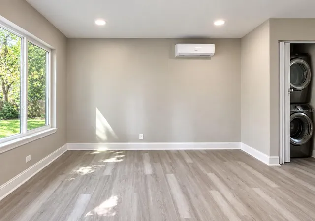 Photo 3 of Single family home for sale at 2102 E Caracas St, Tampa, FL 33610 | MLS# TB8483136 | Listing updated on 2026-10-27