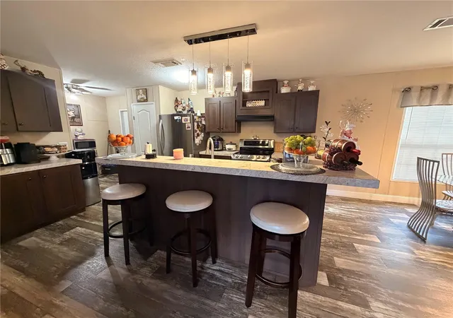 Photo 3 of Manufactured home for sale at 25408 Oneal Rd, Brooksville, FL 34601 | MLS# TB8483144 | Listing updated on 2026-10-06