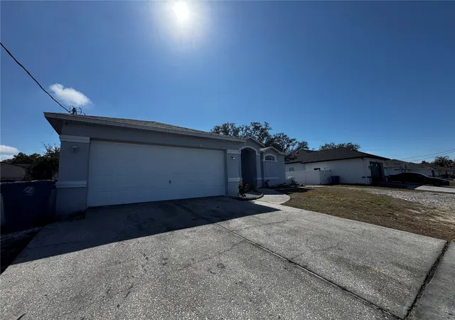 3rd image of 10130 Spring Hill Dr, Spring Hill, FL 34608 | MLS# TB8483149