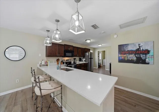 Photo 3 of Single family home for sale at 685 NW 67th Place, Ocala, FL 34475 | MLS# OM720116 | Listing updated on 2026-08-31