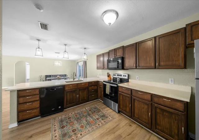 Photo 4 of Single family home for sale at 685 NW 67th Place, Ocala, FL 34475 | MLS# OM720116 | Listing updated on 2026-08-31