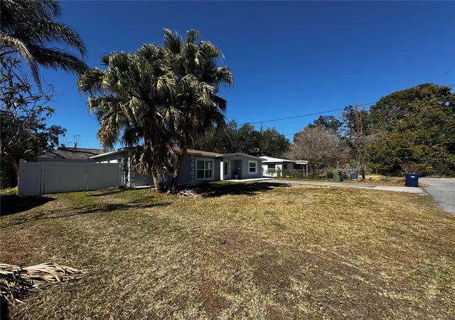 Photo 3 of Single family home for sale at 6914 N Ola Ave, Tampa, FL 33604 | MLS# TB8483158 | Listing updated on 2026-07-09