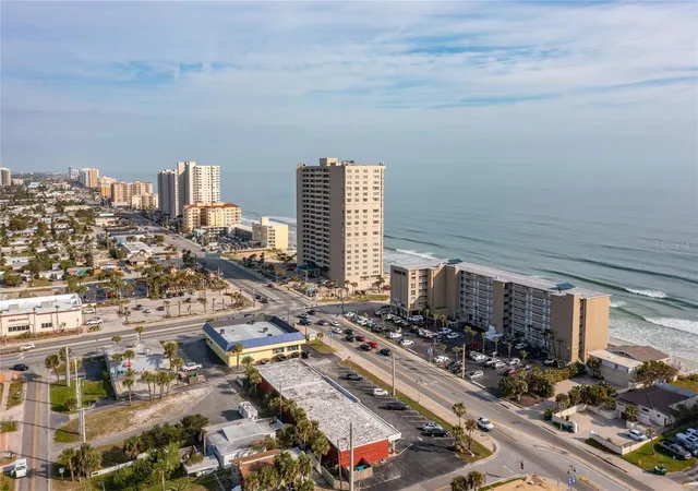 2nd image of 3501 S Atlantic Ave, DAYTONA BEACH, FL 32118