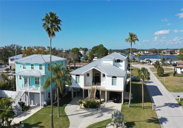 Photo 2 of Single family home for sale at 8117 Brighton Dr, Port Richey, FL 34668 | MLS# TB8483187 | Listing updated on 2026-08-14
