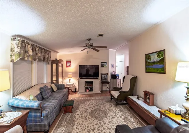 Photo 4 of Manufactured home for sale at 3 Rotterdam Dr, Punta Gorda, FL 33950 | MLS# C7522859 | Listing updated on 2026-08-15