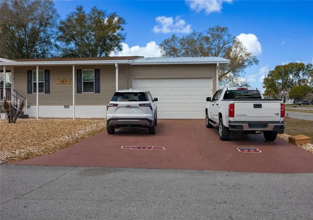 3rd image of 8144 Weatherford Ave, Brooksville, FL 34613 | MLS# TB8483272