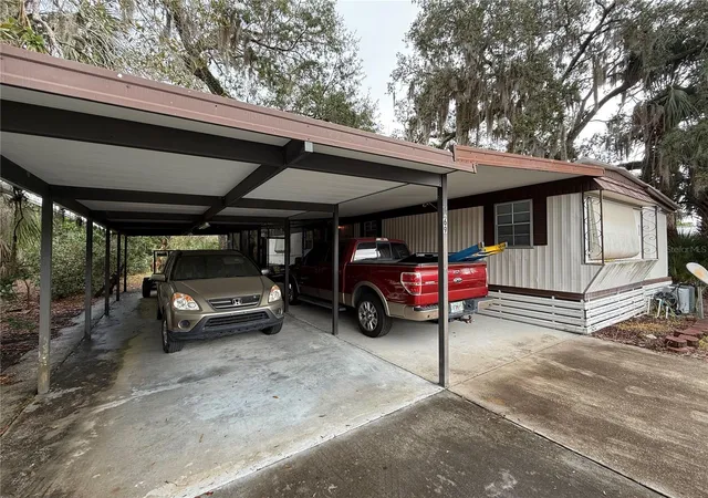 Photo 1 of Manufactured home for sale at 69 Rosalie Oaks Blvd, Lake Wales, FL 33898 | MLS# TB8483308 | Listing updated on 2026-09-24