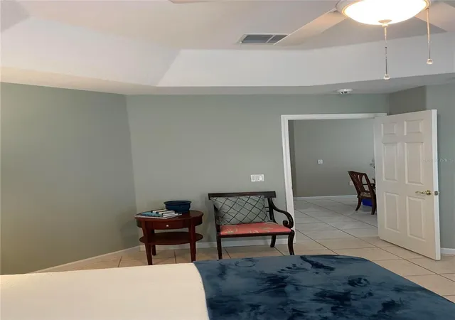 Photo 3 of Single family home for sale at 319 Niblick Cir, Winter Haven, FL 33881 | MLS# O6388012 | Listing updated on 2026-03-06