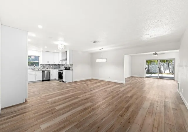 Photo 3 of Single family home for sale at 4540 Bayshore Blvd NE, Saint Petersburg, FL 33703 | MLS# TB8483324 | Listing updated on 2026-10-18