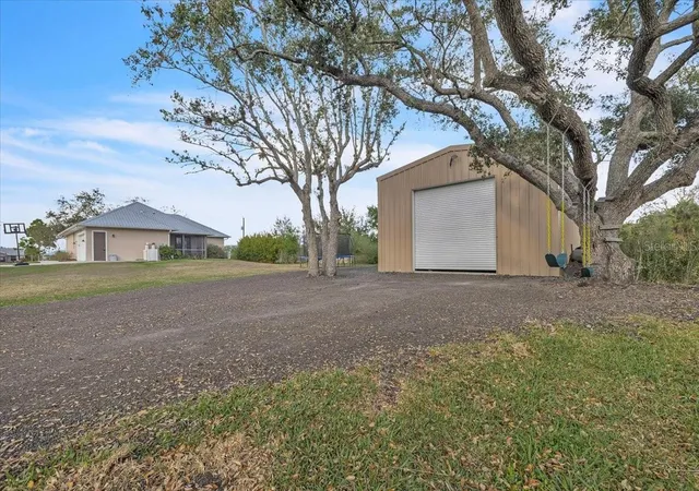 2nd image of 8429 Sw Riverview Oaks Ter, Arcadia, FL 34269 | MLS# C7522879