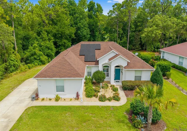 Photo 1 of Single family home for sale at 9781 Sw 196th Circle, Dunnellon, FL 34432 | MLS# OM720164 | Listing updated on 2026-10-02