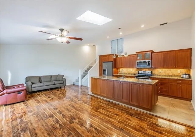 Photo 3 of Townhouse for sale at 6435 92nd Place #904, Pinellas Park, FL 33782 | MLS# TB8483394 | Listing updated on 2026-10-06