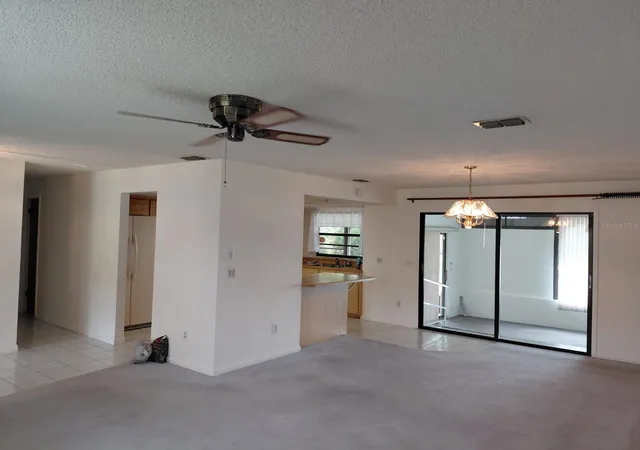 5th image of 2973 Parma Dr, Deltona, FL 32738 | MLS# O6388081