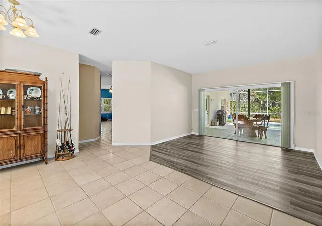 5th image of 28 Montauk Ln, Palm Coast, FL 32164 | MLS# FC316674