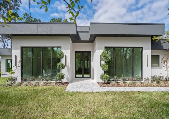 3rd image of 1447 Bird Rd, Winter Springs, FL 32708 | MLS# O6388126