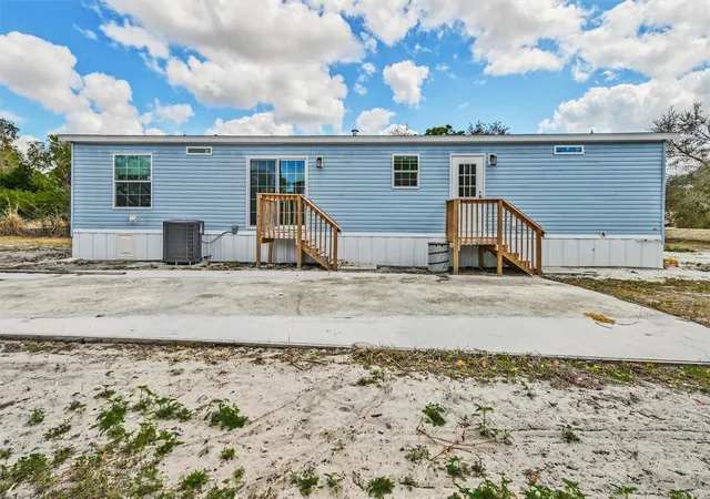 Photo 3 of Manufactured home for sale at 1770 Tucker Ln, North Fort Myers, FL 33917 | MLS# A4685043 | Listing updated on 2026-08-27