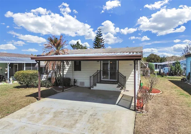 Photo 1 of Manufactured home for sale at 4969 Deerwood Dr, Lakeland, FL 33810 | MLS# P4938047 | Listing updated on 2026-10-15
