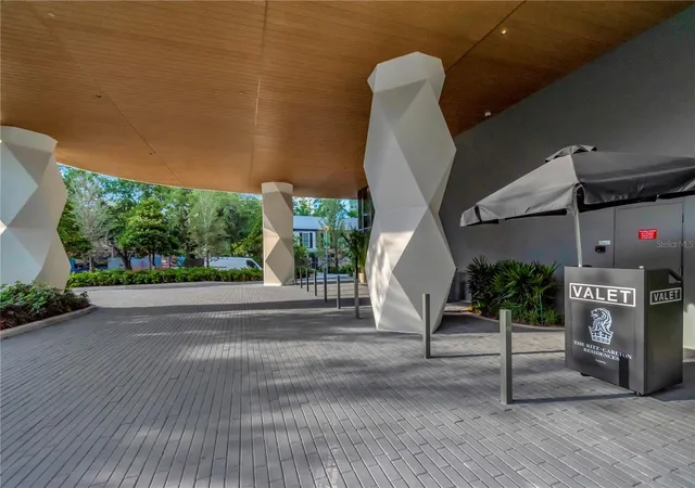 Homes for sale in Tampa, FL | 3101 W Bayshore Boulevard, Tampa, FL 33629 | Houzeo