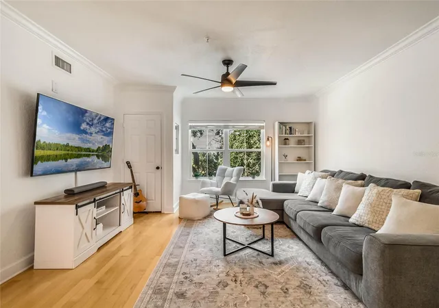 3rd image of 202 E South St #3051, Orlando, FL 32801 | MLS# O6388154
