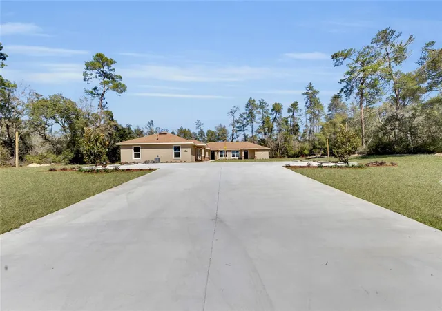 Listing Photo 2 - Condo for sale in building located at 3271 SW 158th Loop, OCALA, FL 34473 - Unit #