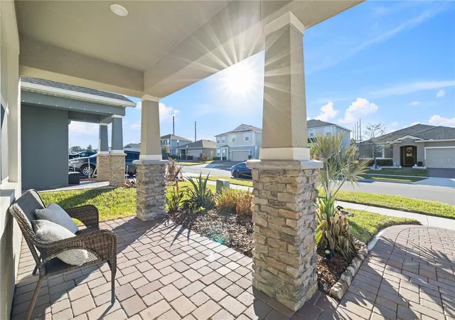 Photo 4 of Single family home for sale at 2985 Ambersweet Pl, Clermont, FL 34711 | MLS# O6388201 | Listing updated on 2026-09-01