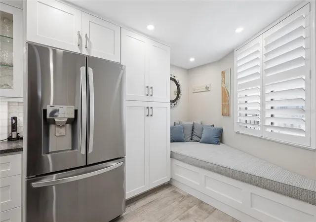 Photo 3 of Condo for sale at 5880 Midnight Pass Rd #704, Sarasota, FL 34242 | MLS# A4685065 | Listing updated on 2026-09-13