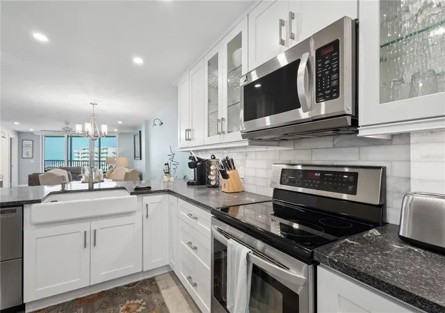 Photo 4 of Condo for sale at 5880 Midnight Pass Rd #704, Sarasota, FL 34242 | MLS# A4685065 | Listing updated on 2026-09-13