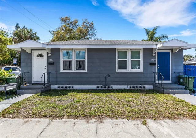 1st image of 1608, 1610, 1612 11th St W, Bradenton, FL 34205 | MLS# A4685070
