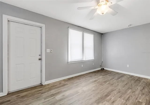 4th image of 1608, 1610, 1612 11Th St W, Bradenton, FL 34205 | MLS# A4685070