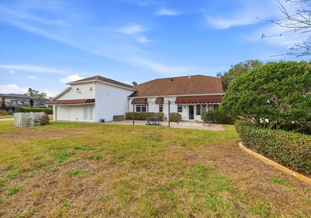 4th image of 305 Motorcoach Dr S, Polk City, FL 33868 | MLS# L4960001