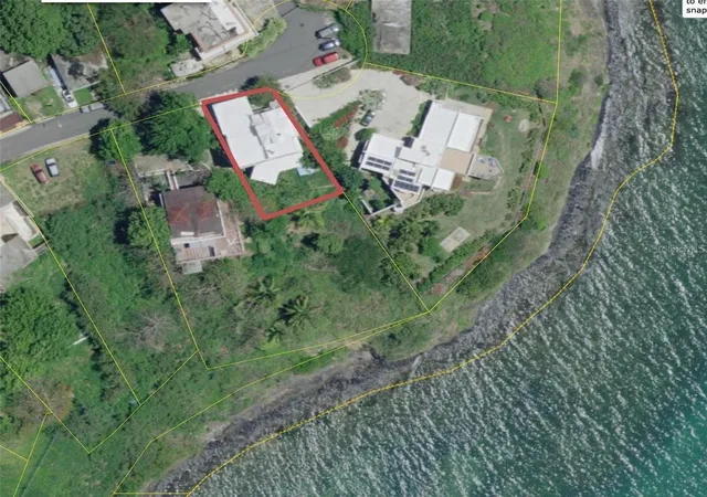 Photo 2 of Multi family home for sale at 111 Fidencio De Jesus, Fajardo, PR 00738 | MLS# PR9119715 | Listing updated on 2026-09-13