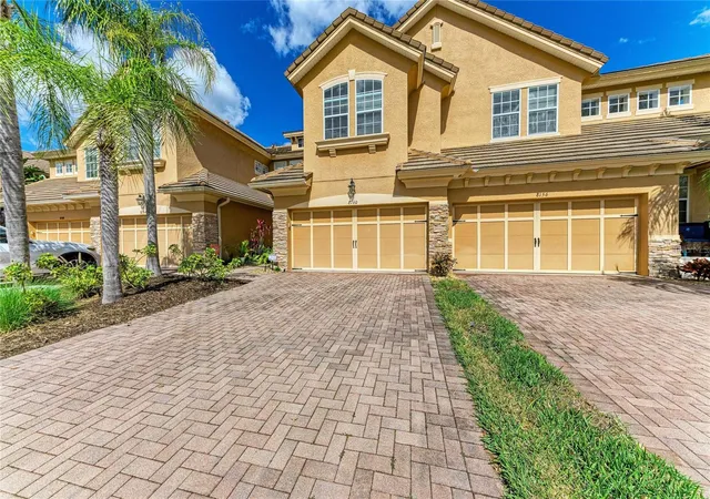 Photo 2 of Townhouse for sale at 8160 Villa Grande Ct, Sarasota, FL 34243 | MLS# A4685128 | Listing updated on 2026-09-22