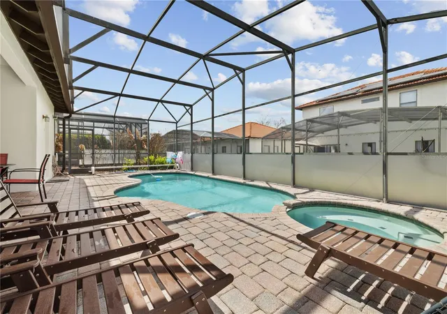 Photo 3 of Single family home for sale at 345 Summer Pl Loop, Clermont, FL 34714 | MLS# O6388358 | Listing updated on 2026-10-05
