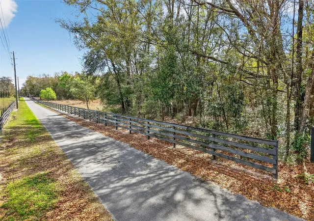1st image of 3800 Double D Circle R, Lady Lake, FL 32159 | MLS# G5109202
