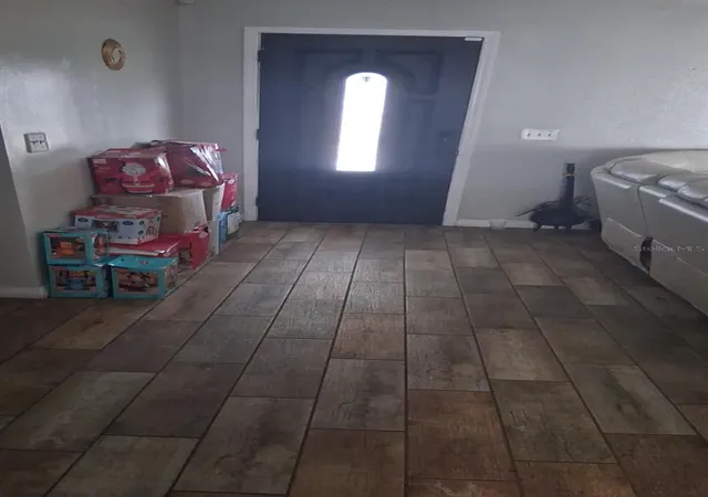 Photo 3 of Single family home for sale at 8016 Apache Ln, Lakeland, FL 33810 | MLS# TB8483713 | Listing updated on 2026-08-30